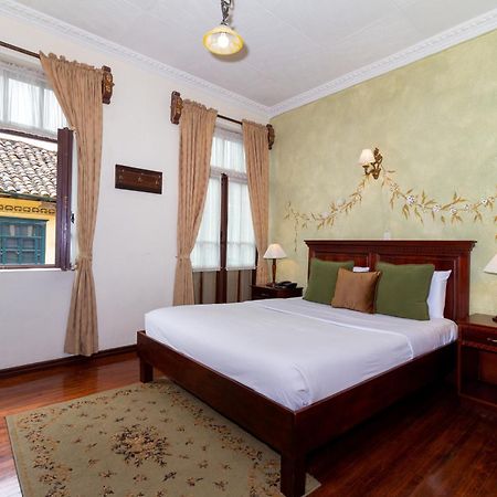 Hotel Casa San Rafael กูเอ็งกา ภายนอก รูปภาพ