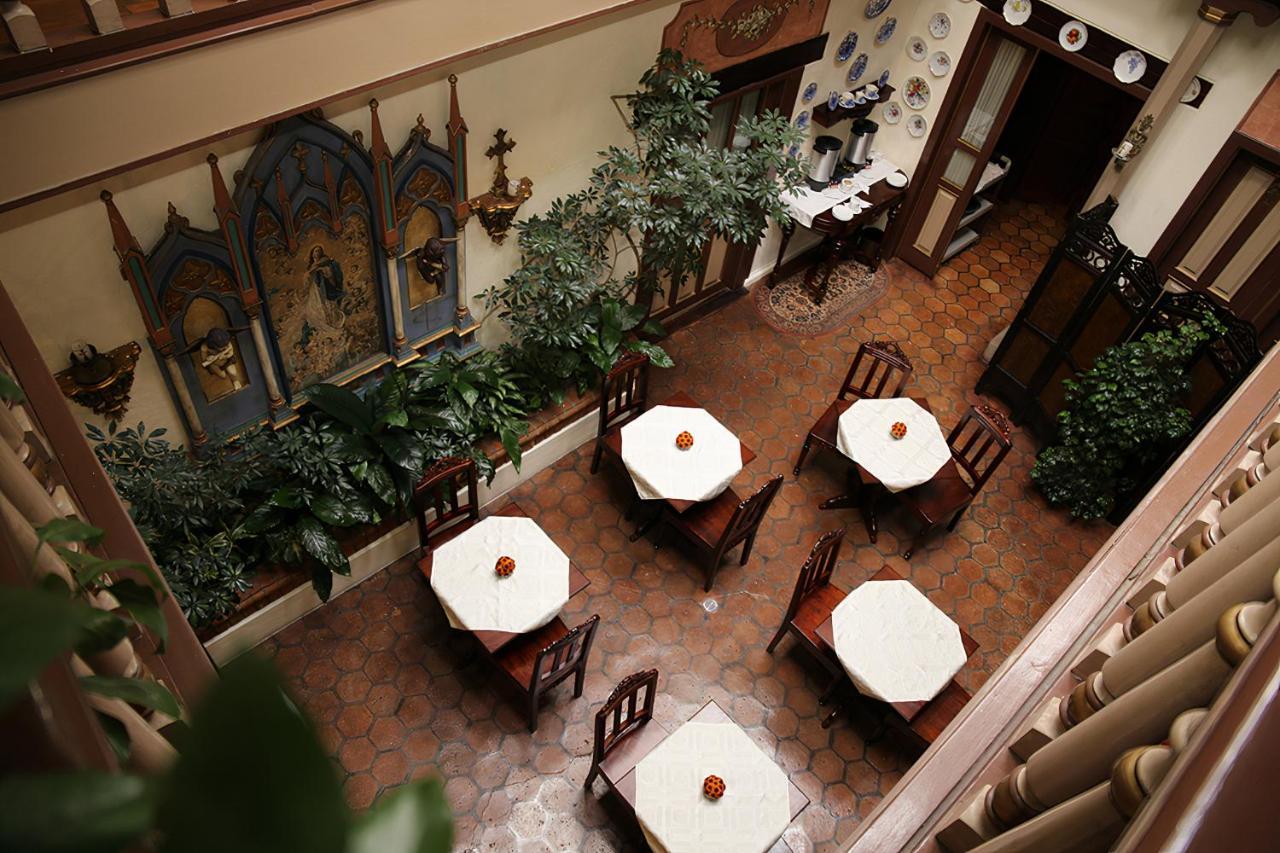 Hotel Casa San Rafael กูเอ็งกา ภายนอก รูปภาพ