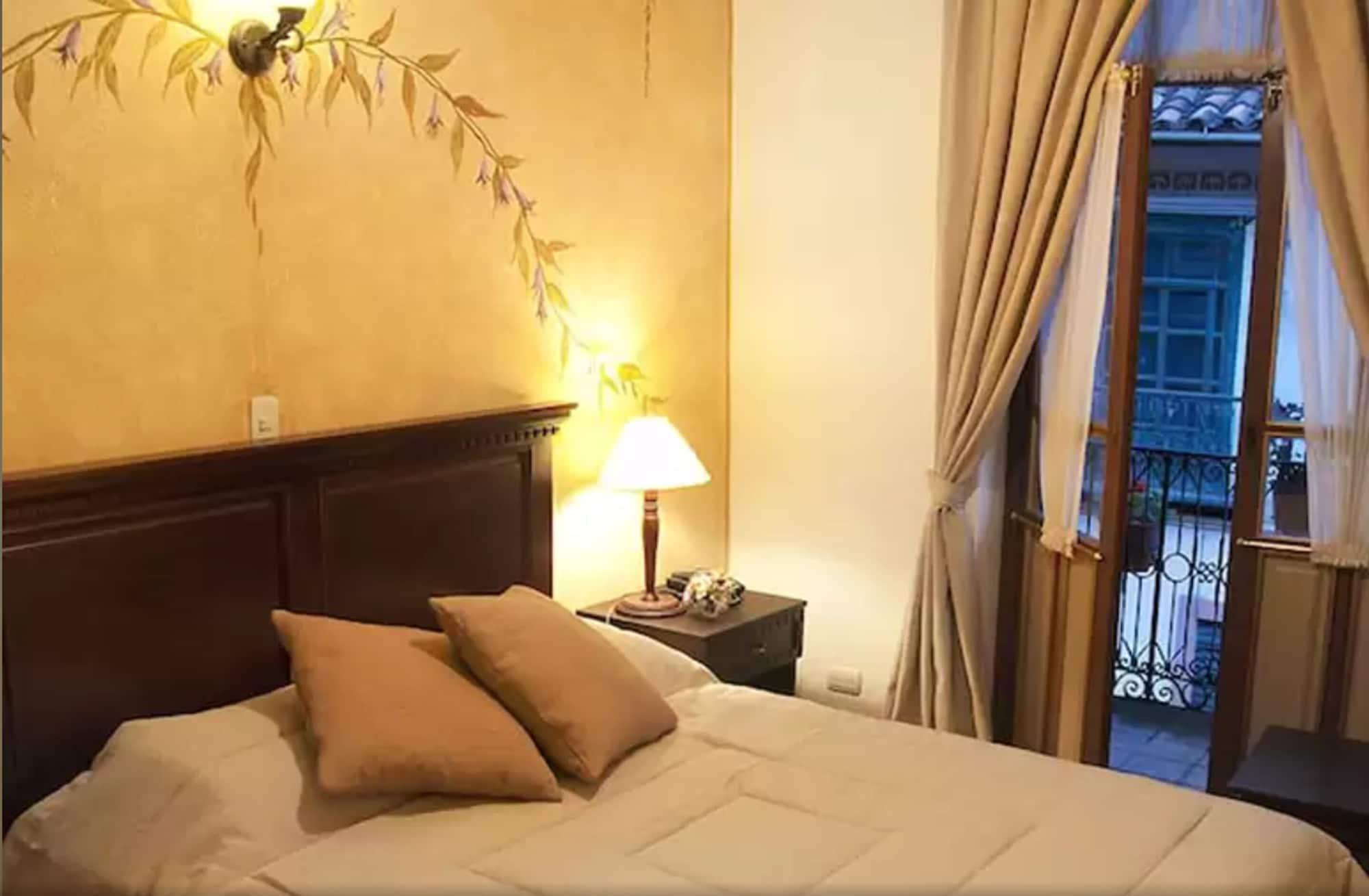 Hotel Casa San Rafael กูเอ็งกา ภายนอก รูปภาพ
