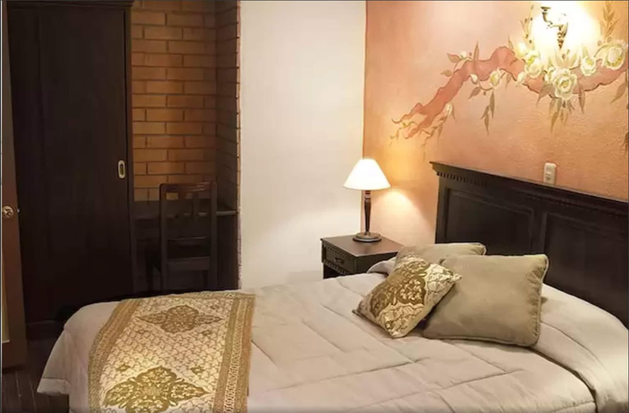 Hotel Casa San Rafael กูเอ็งกา ภายนอก รูปภาพ