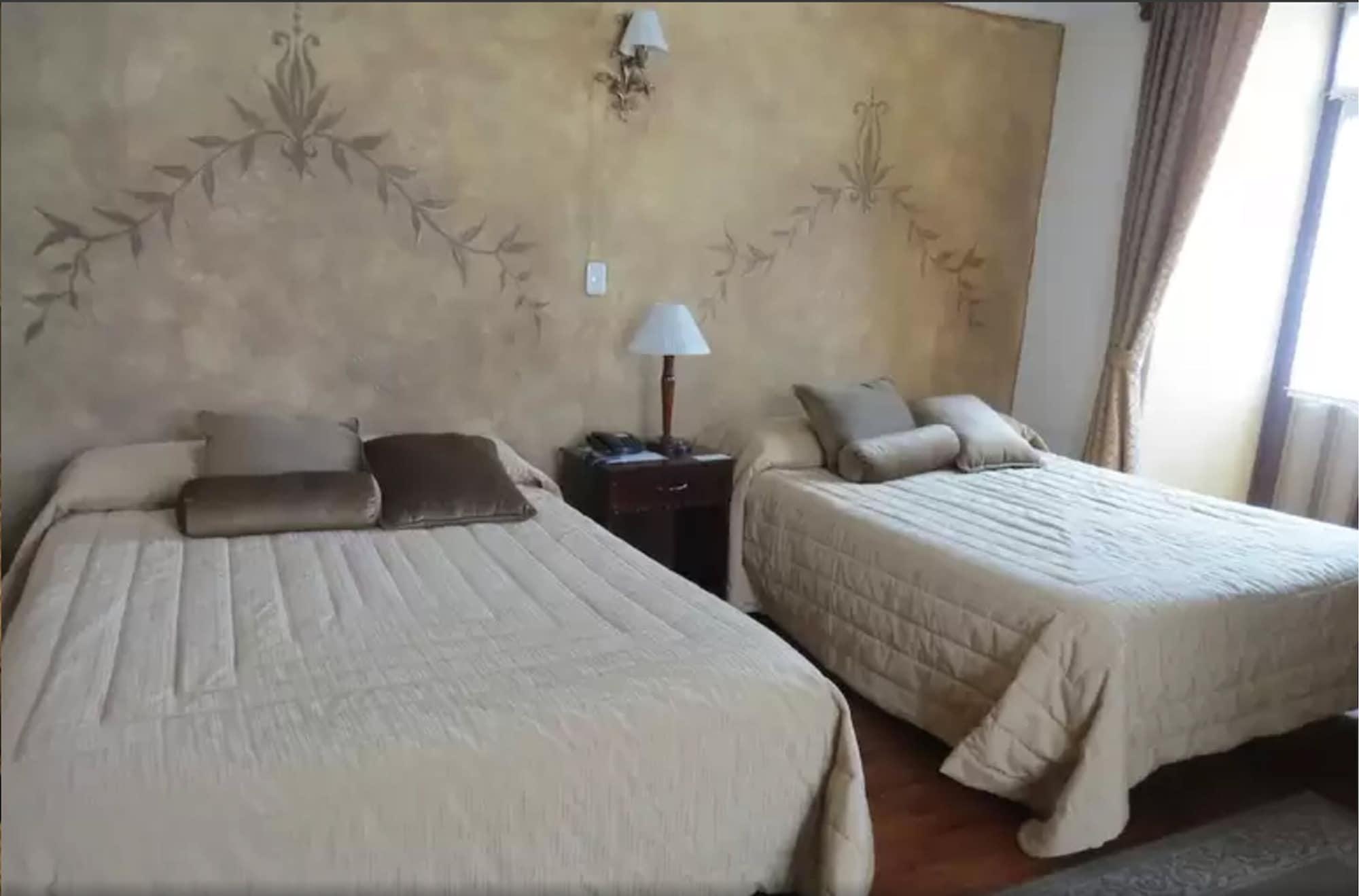 Hotel Casa San Rafael กูเอ็งกา ภายนอก รูปภาพ