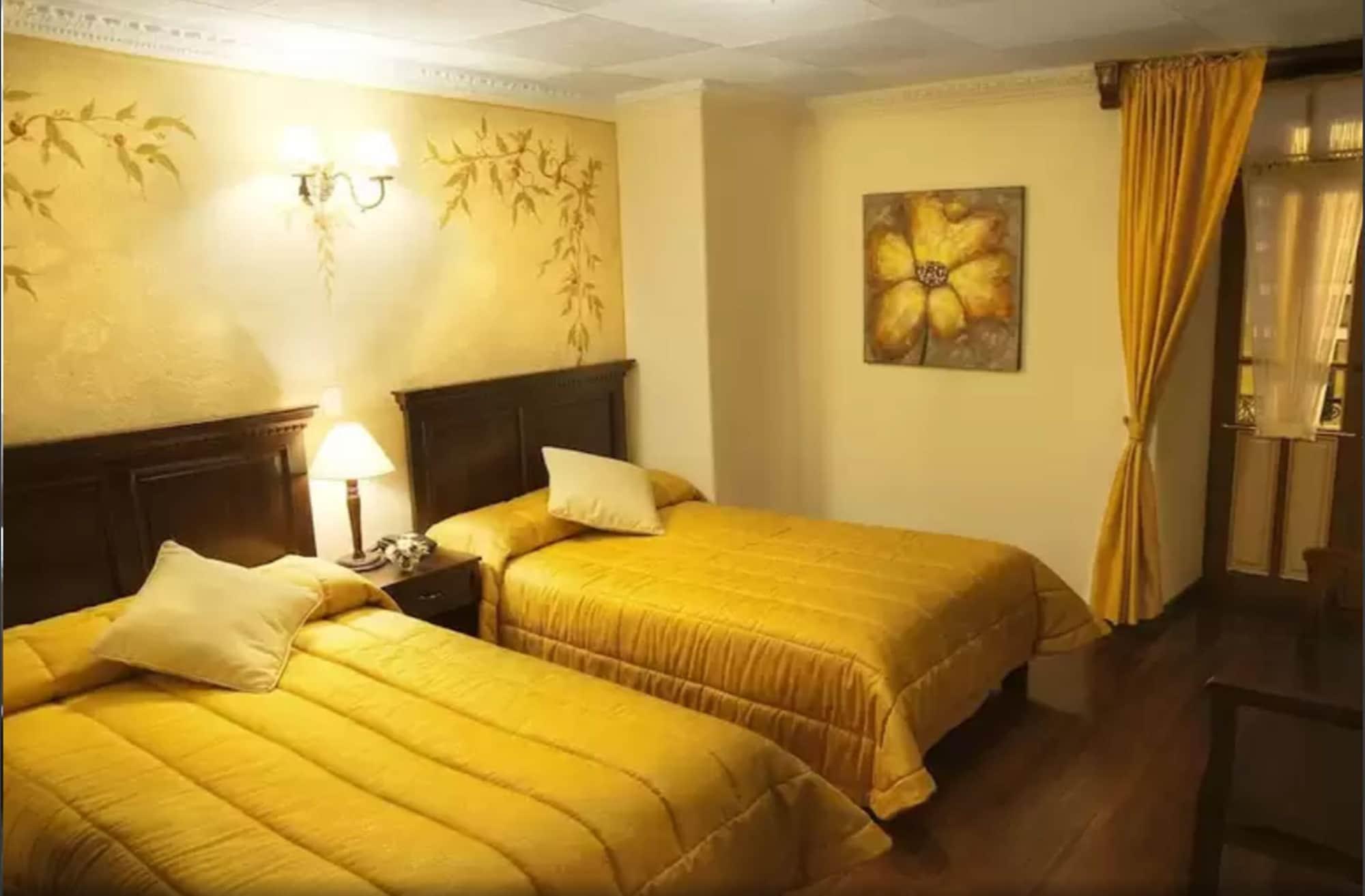 Hotel Casa San Rafael กูเอ็งกา ภายนอก รูปภาพ