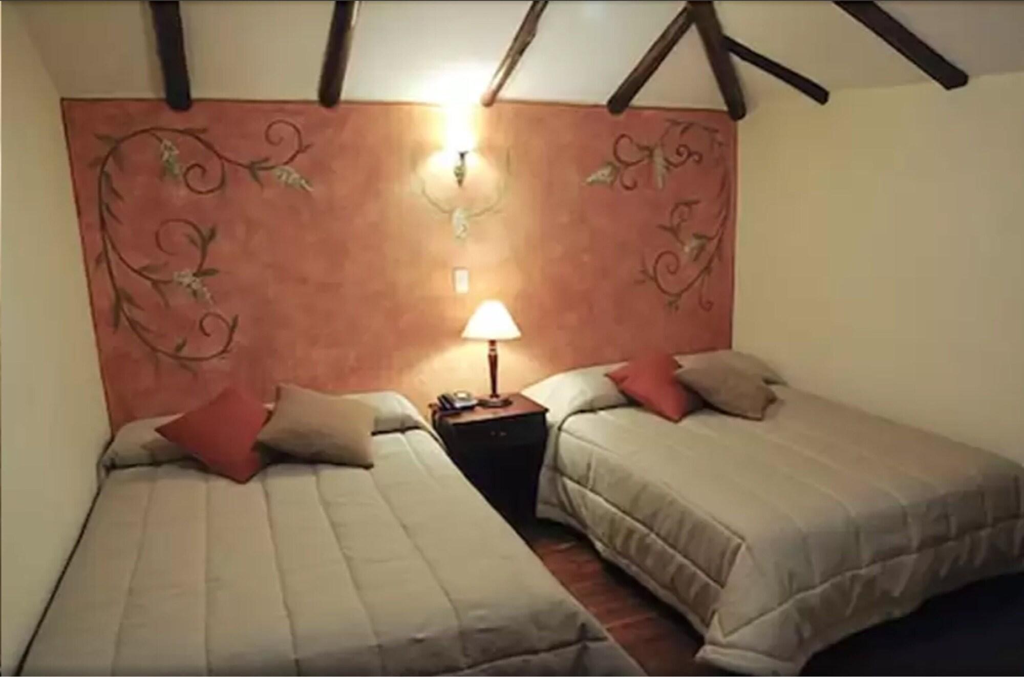 Hotel Casa San Rafael กูเอ็งกา ภายนอก รูปภาพ