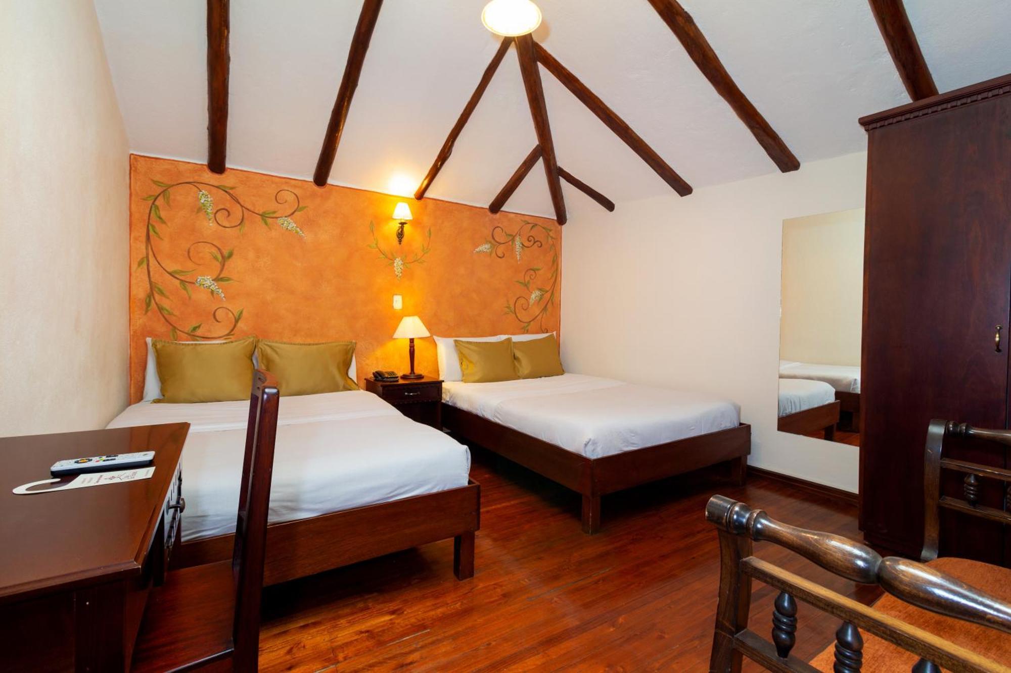 Hotel Casa San Rafael กูเอ็งกา ภายนอก รูปภาพ