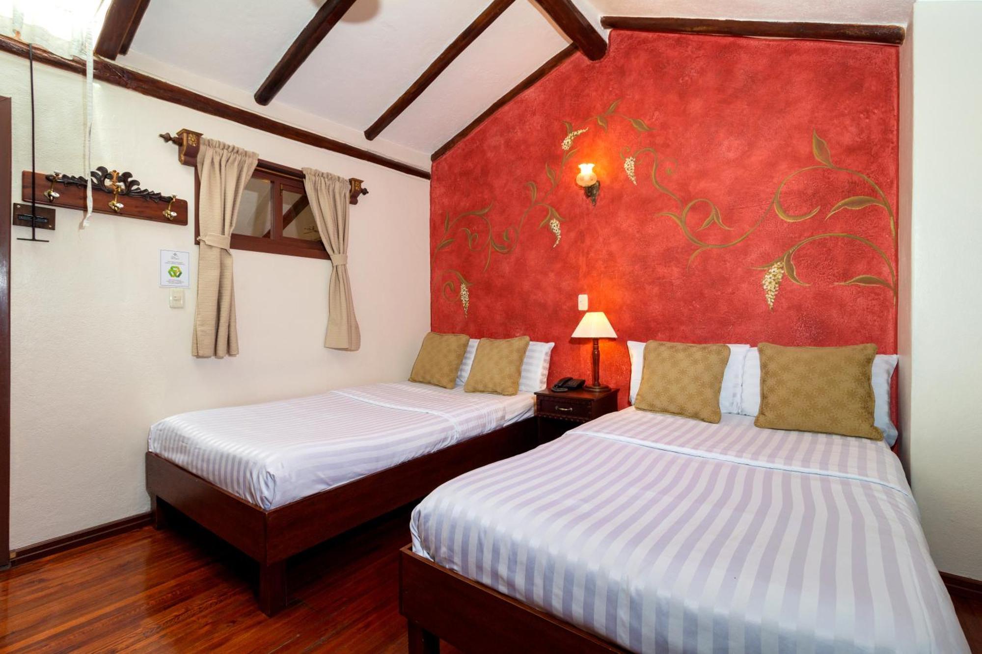 Hotel Casa San Rafael กูเอ็งกา ภายนอก รูปภาพ