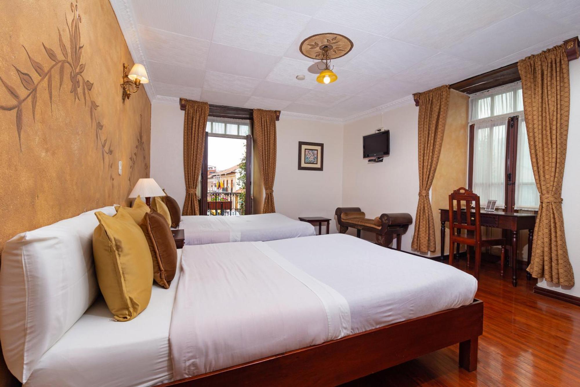Hotel Casa San Rafael กูเอ็งกา ภายนอก รูปภาพ