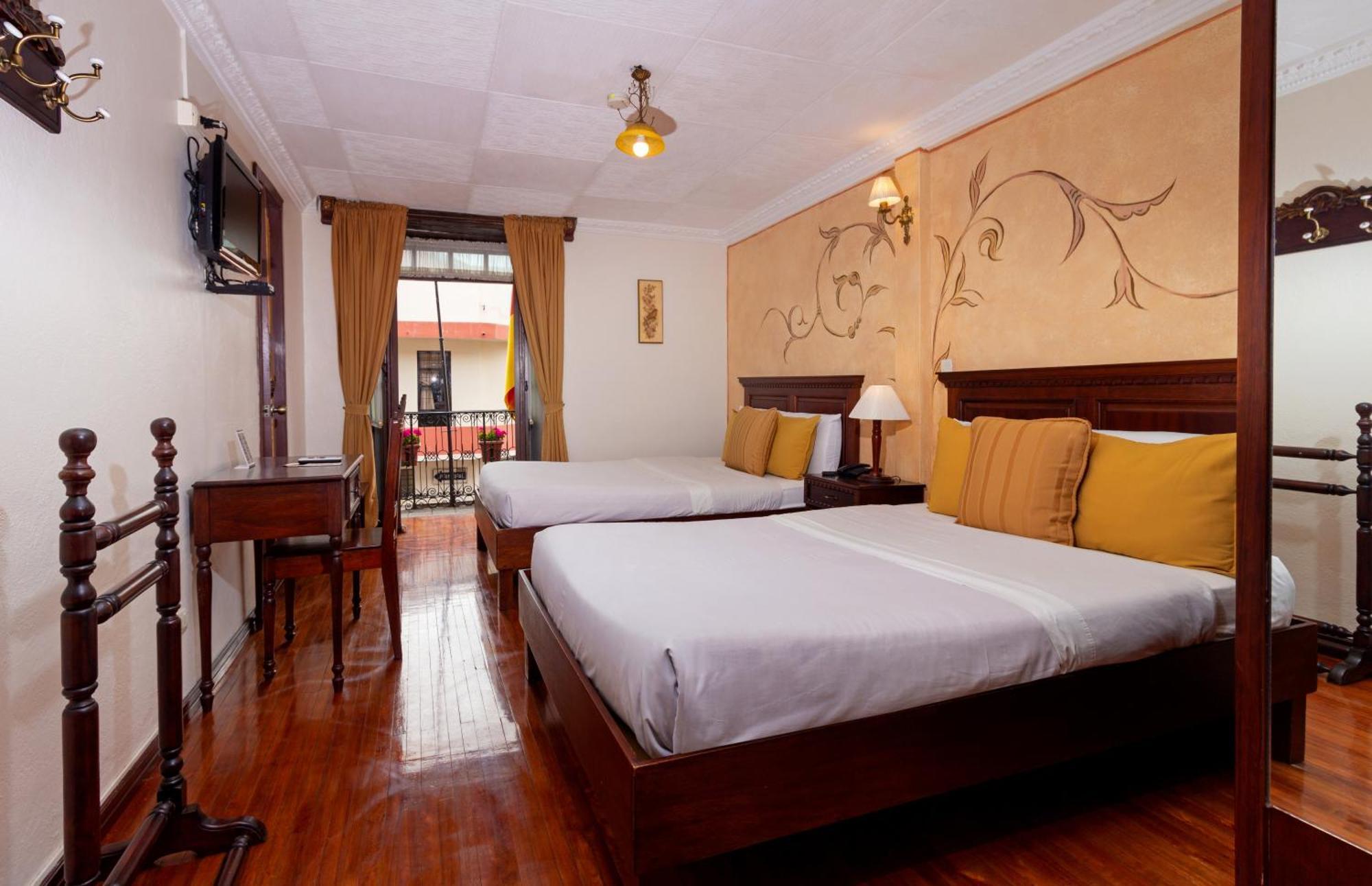 Hotel Casa San Rafael กูเอ็งกา ภายนอก รูปภาพ