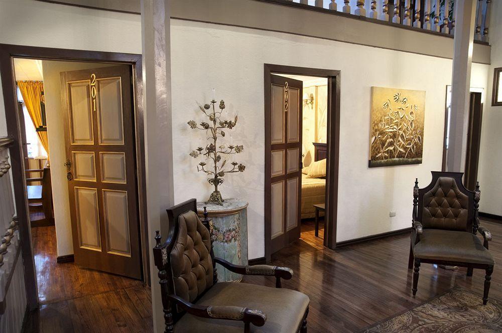 Hotel Casa San Rafael กูเอ็งกา ภายนอก รูปภาพ