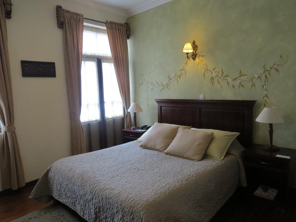 Hotel Casa San Rafael กูเอ็งกา ภายนอก รูปภาพ