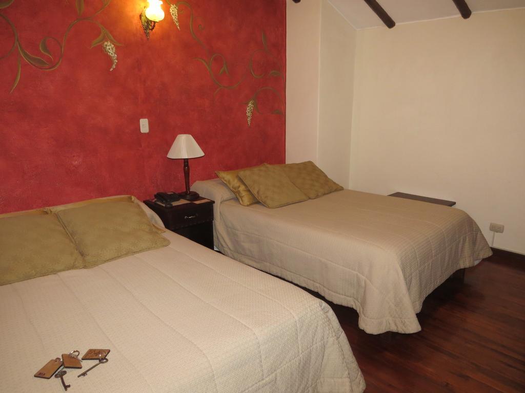 Hotel Casa San Rafael กูเอ็งกา ภายนอก รูปภาพ