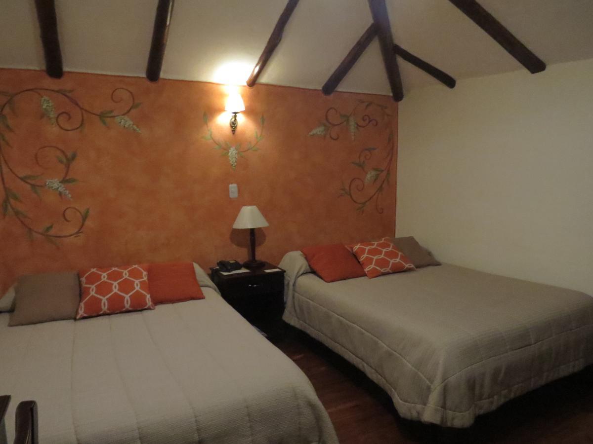 Hotel Casa San Rafael กูเอ็งกา ภายนอก รูปภาพ