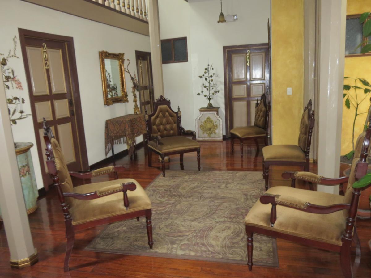 Hotel Casa San Rafael กูเอ็งกา ภายนอก รูปภาพ